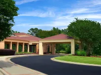 Courtyard Birmingham Homewood Hotels in Homewood