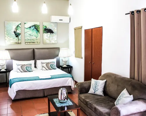 45 Broadway Lodge Hotels in Durban