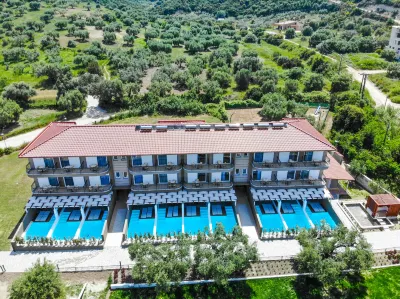Royal Hotel and Suites Hotels in Polykhrono