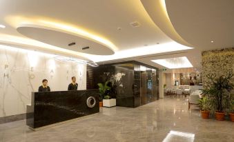 Pearl Hotel