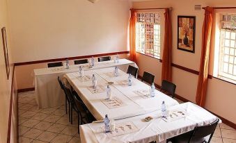 Annie's Lodge Blantyre - Housity