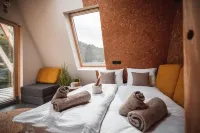 Nesting Resort Posestvo SONČNI Raj Hotels in Vodole