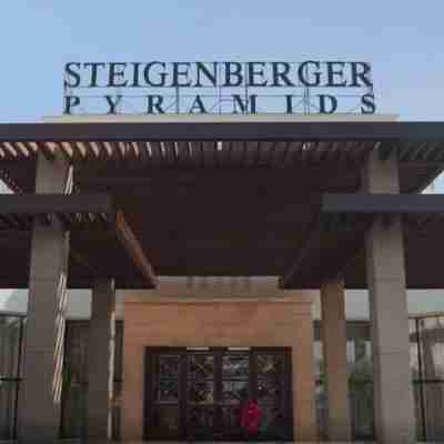 Steigenberger Pyramids Cairo Hotel Exterior