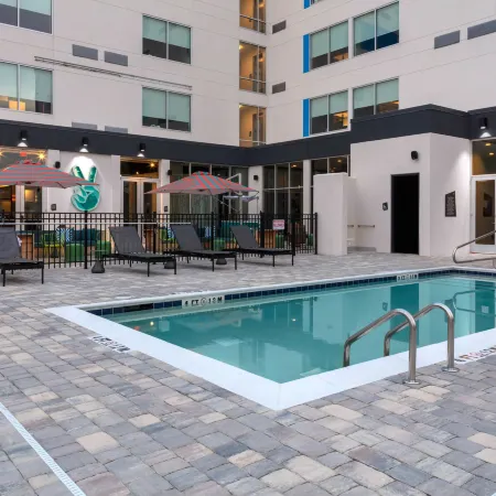 Aloft Savannah Airport