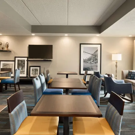 Hampton Inn Appleton (Fox River Mall Area)