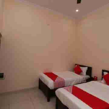 Hotel O Sangam Darshan Rooms