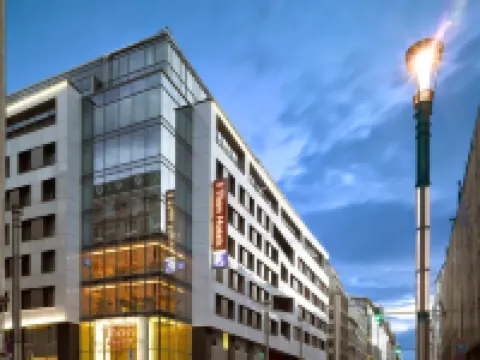 Thon Hotel EU โรงแรมใกล้มหาวิหารเซนต์มิคาเอลและเซนต์กูดูลา