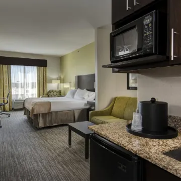 Holiday Inn Express & Suites CONWAY by IHG