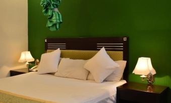 Lewi Hotel Piazza - Housity