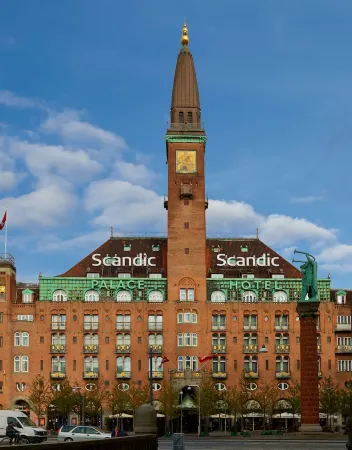 Scandic Palace Hotel Отели рядом с достопримечательностью «Carlsberg»