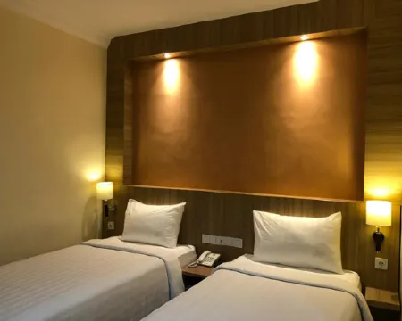 Lcr Hotel Hotels in Ende