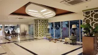 Papilukas Room Grand Kamala Lagoon - Studio East فنادق في South Bekasi