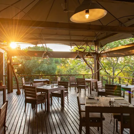 Ndhula Luxury Tented Lodge