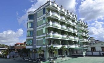 Royal Jasmine Hotel