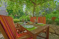 Apartments and Rooms Anita - 3-Star