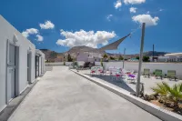 Sun Springs Suites - Ramah Hewan Peliharaan
