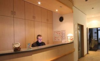 Hansa Hotel