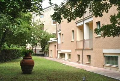得科飯店 彭特瓦雷切比住宿飯店