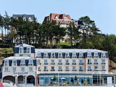 Spa Marin du Val Andre Thalasso Resort Các khách sạn ở Pleneuf-Val-Andre