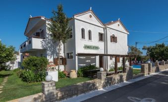 Evagelistria Apartments