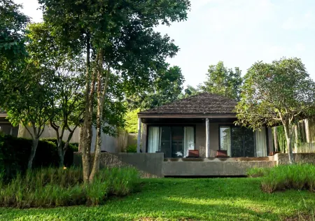 MUTHI MAYA Forest Pool Villa Resort