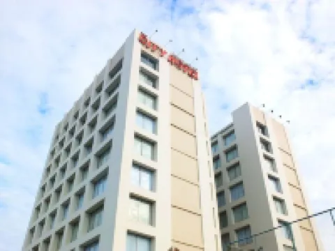 ザ シティホテル シラチャ(The City Hotel Sriracha) ワット ノン クラ周辺のホテル