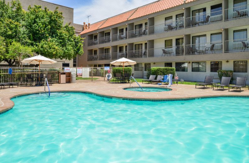 Holiday Inn Express Palm Desert by IHG photo 4