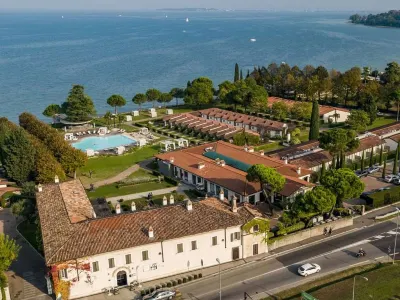 Splendido Bay Luxury Spa Resort Hotels in Lonato del Garda