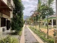 Vang Vieng Garden Resort Hotels in Tha Heua