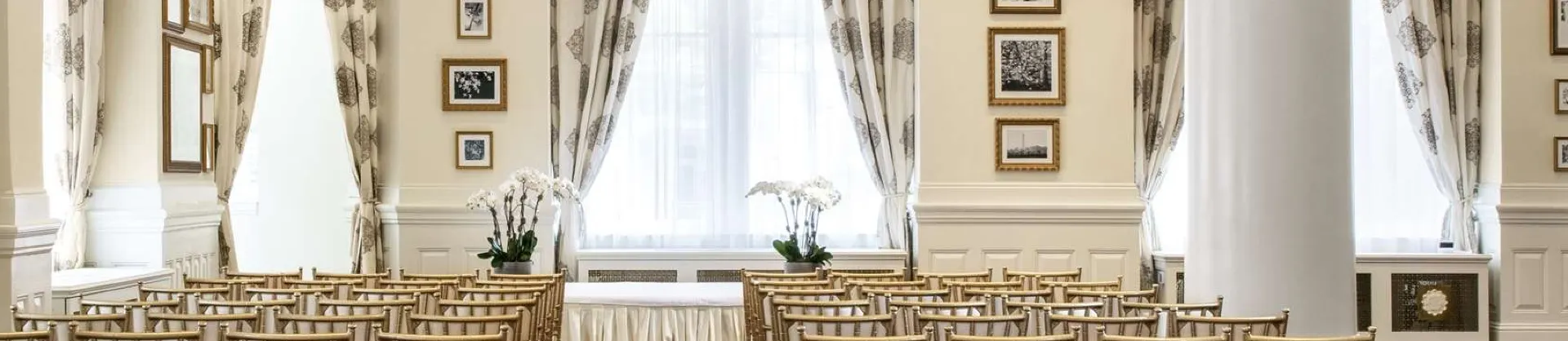 Gourmet Hotels
