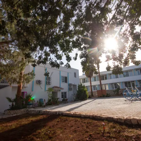 Mojo Otel Beach