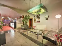 Rezidence Emmy Hotels near Prague 12
