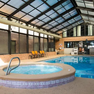 Comfort Inn & Suites Perry National Fairgrounds Area