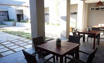 Angora Lodge