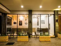 Yobel Guest House Hoteles en Jetis