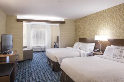 Fairfield Inn & Suites Phoenix Tempe/Airport Hotel dekat LEGOLAND Discovery Center Arizona