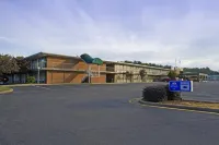 Express Airport Inn