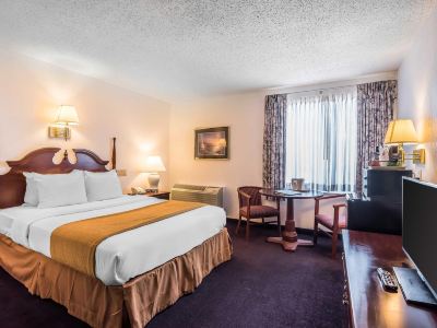 Quality Inn & Suites Albany Airport