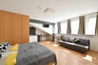 Ford Apartment Bremen City Center - Kondo