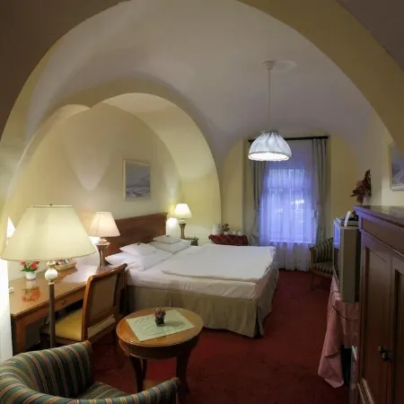 Hotel Romantik Eger