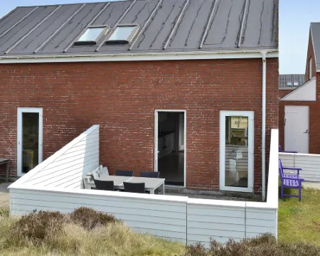 "Mirija" - 2.3km from the Sea Hotels in Romo