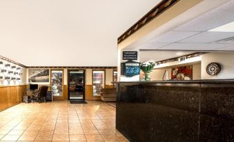 Super 8 by Wyndham Waco University Area