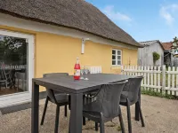 "Miko" - 19km from the Sea Hotels in Skaerbaek
