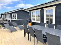 "Asmund" - 150m from the Sea