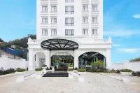 Glenda Tower Mộc Châu Hotel Các khách sạn gần Thung Lung Mu Náu