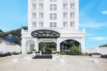 Glenda Tower Moc Chau Hotel Отели в г. Район Мокчау