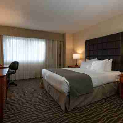 Prestige Vernon Lodge and Conference Centre Rooms