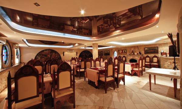 Ryan Johnson Hotel