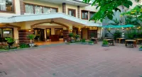 Grand Sumatera Hotel Hotels in Gubeng Subdistrict