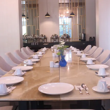 Surabaya River View Hotel